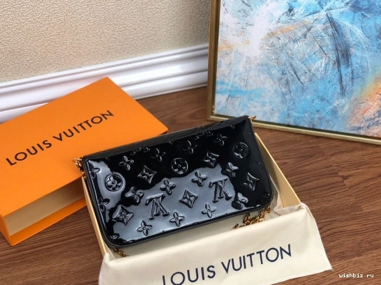 WIS FÉLICIE POCHETTE LOUIS VUITTON 0127